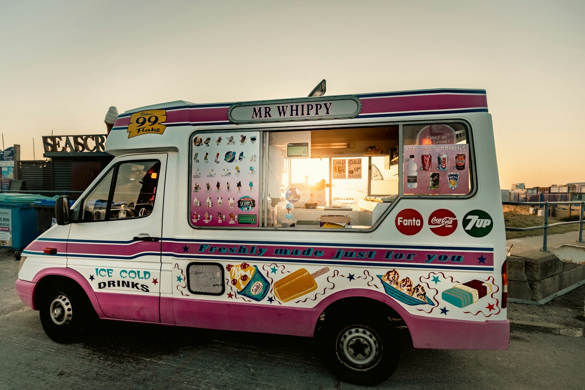 Creative Ways Ice Cream Trucks Grab Attention at Marketing Events